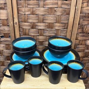 Black and Blue Stoneware Dining Set of 4